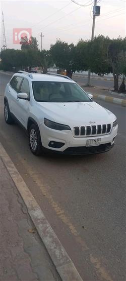 جیپ شیرۆکی
